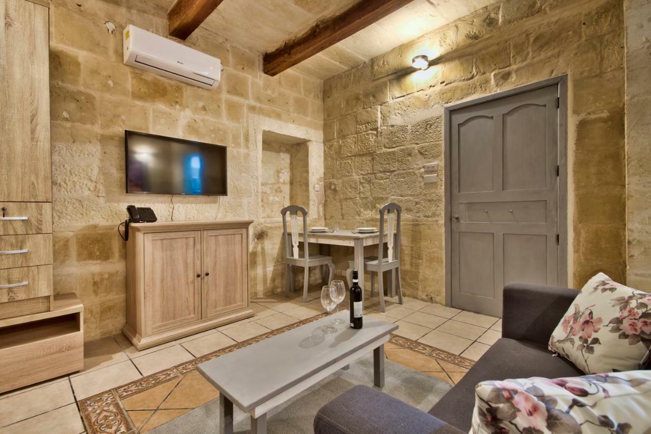 Laparelli Suites: Luxury Suite 1 Валетта Экстерьер фото